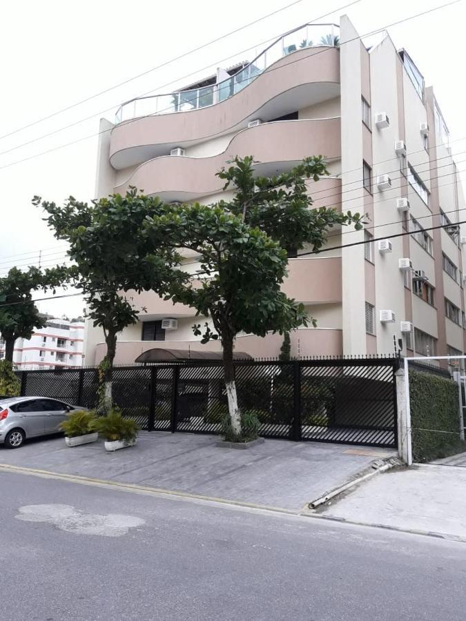 Апартаменты Apartamento Sol Y Mar Enseada Guruja Гуаружа Экстерьер фото